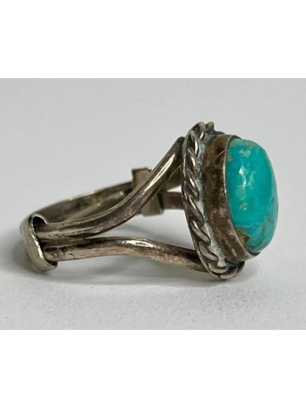 Navajo Sterling Silver & Turquoise Ring – Signed Lennie Parker (Hallmark) - Picture 4 of 4